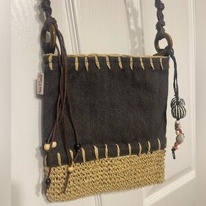 NWOT SUN N SAND CROSSBODY PURSE